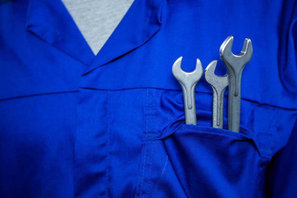 استقدام ميكانيكي من كينيا